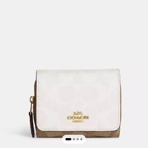 Coach Small Trifold Wallet in Blocked Signature Canvas